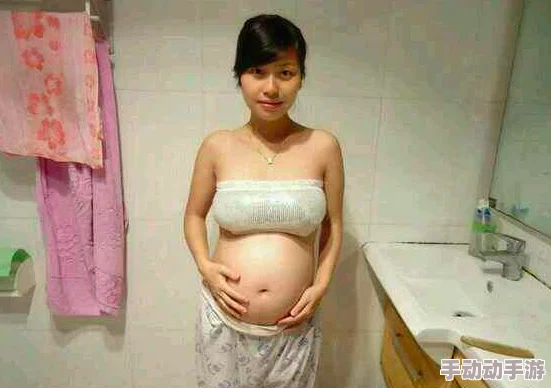 乳交是什么感觉？许多人不愿意谈论的私密体验竟然能引发强烈的生理反应！