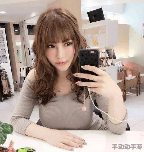 乳霸冲田杏梨中文字幕，网友说终于有中文字幕了，真让人高兴