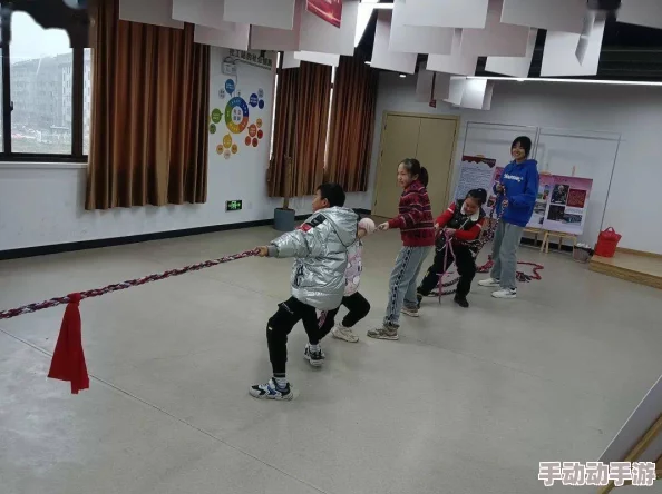 中国gay高清xxxx：最新动态揭示了LGBTQ+群体在社会中的新发展与挑战，值得关注的现象和故事