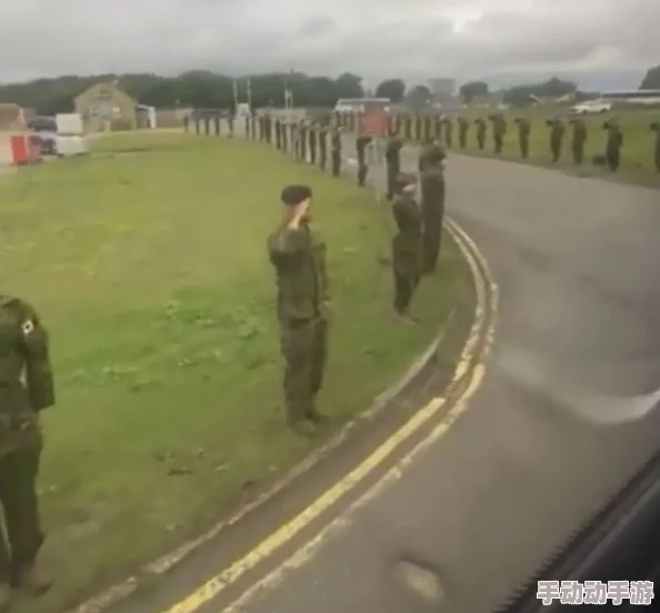 乌克兰18极品XXX000喷水：最新动态揭示了该事件的深远影响与各方反应，值得关注与思考