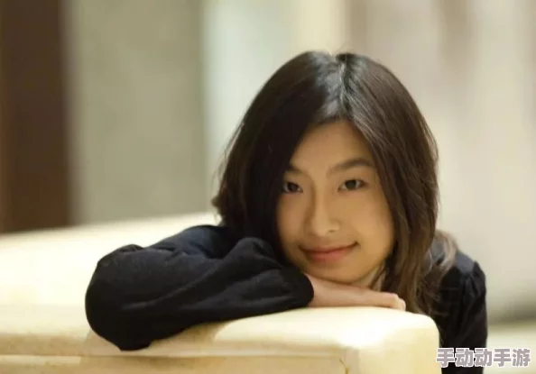 同学艳妇系列小说引发热议,情节大胆突破常规,读者反响强烈,竟然成为网络热门话题! 同学艳妇系列小说引发热议,情节大胆突破常规,读者反响强烈,竟然成为网络热门话题!