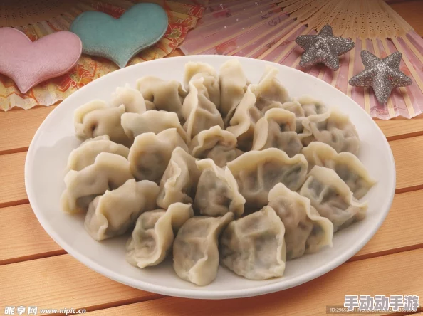 授课方式po肉馅小水饺：新颖教学法引发学生热议，传统美食与现代教育的完美结合