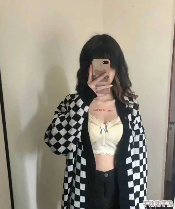 不带罩子让他c了一天,竟然引发了网友们的热议和讨论,大家纷纷发表自己的看法与感受 不带罩子让他c了一天,竟然引发了网友们的热议和讨论,大家纷纷发表自己的看法与感受