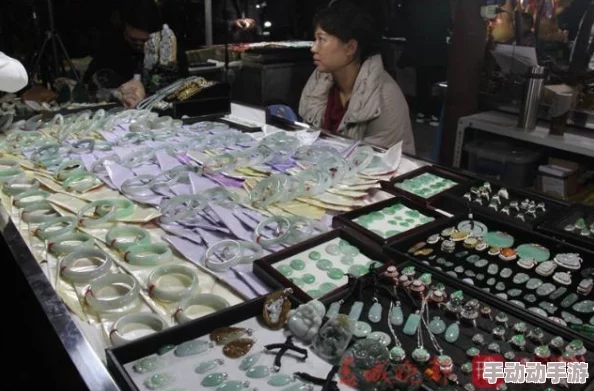 缅甸XX×XX性精品：新动态揭示市场趋势与消费者需求的变化，行业前景引发广泛关注与讨论