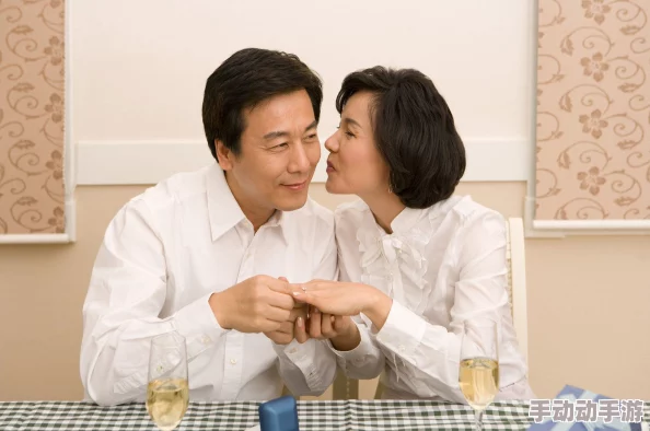 东北性事一炕三女：事件引发社会热议，专家呼吁加强性教育与法律意识普及