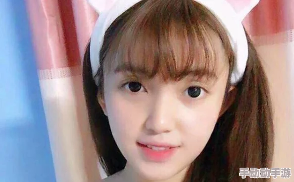 真人实拍卖女初被破www免费，背后隐藏的真相让人震惊，网友热议不断引发关注！