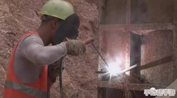 张津瑜落地窗完整版：最新动态曝光，揭示她在新项目中的精彩表现与幕后故事！