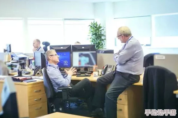 办公室强肝：某公司高管与实习生传绯闻，内幕曝光！