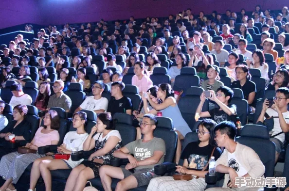 日本免费无遮挡吸乳视频电影：最新动态与观众反响分析，探讨其在文化中的影响力与受欢迎程度