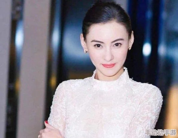 张柏芝54张无删码照引发热议,网友纷纷评论其真实美丽与自信风采,成为社交媒体新焦点! 张柏芝54张无删码照引发热议,网友纷纷评论其真实美丽与自信风采,成为社交媒体新焦点!