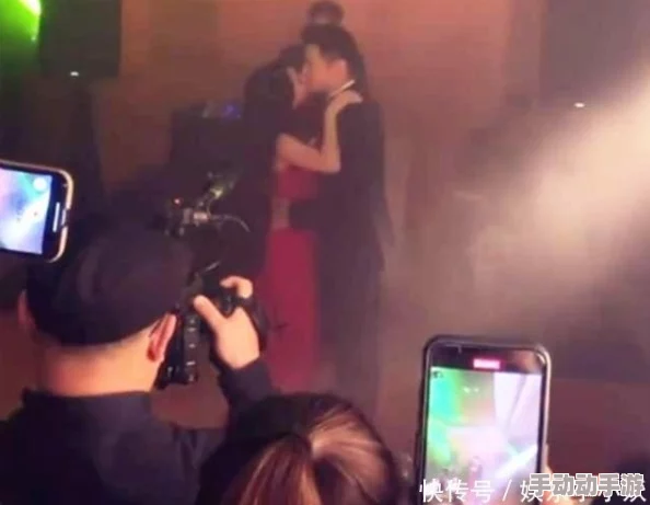 亲胸吻胸湿胸视频大全：最新动态分享，精彩内容不断更新，带你领略更多热辣瞬间与视觉盛宴！