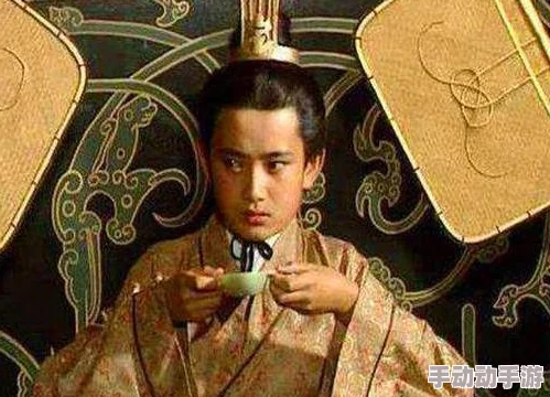 三谋孙权加强：分析孙权在东吴政权中通过三项策略增强自身实力的历史背景与影响
