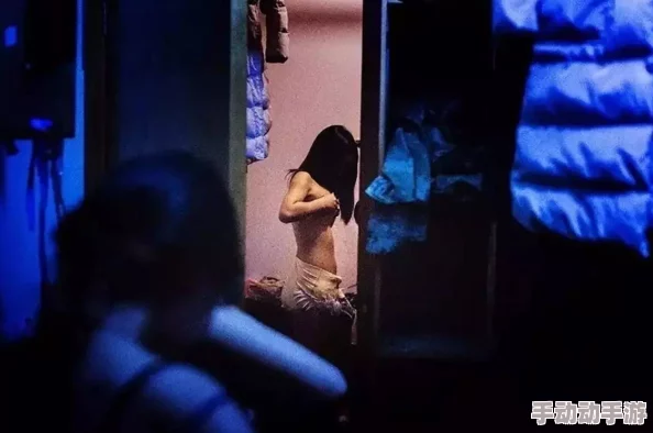 午夜成年女人的神秘夜生活：揭开她们在深夜中的真实故事与情感世界