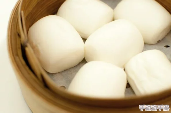 饥荒的阿姨5＂再度引发关注，网友热议持续升温！