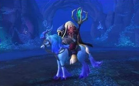 怪物猎人游戏中应该如何操作行走键进行移动探索