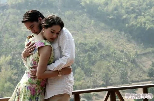 泰国情欲片寂寞的寡妇：影片在国际影展上引发热议，观众对其大胆表现和深刻主题给予高度评价