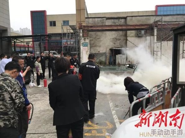 教官 你好大 轻点消防：火场训练中惊现意外，学员们紧急应对展现超强团队协作！