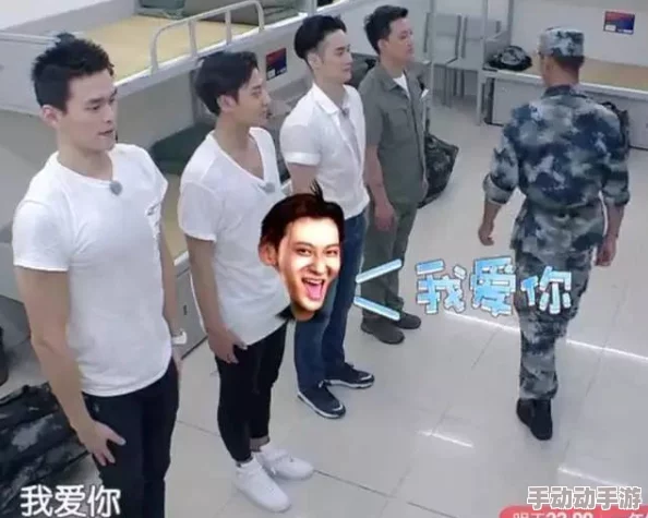 教官掀起衣服含着奶头高H，校园内外引发热议，网友纷纷发表看法与讨论，事件背后隐藏的故事令人深思