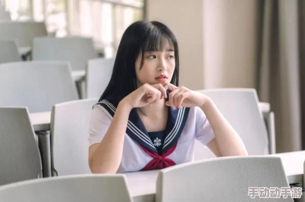 美女扒开尿孔久久久捅爽，近日在社交媒体上引发热议，网友们纷纷讨论其背后的故事与影响