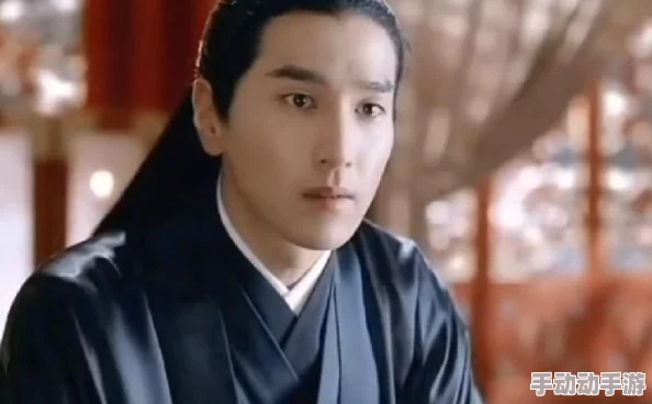 中出软萌小仙惊现网络，粉丝狂热追捧引发热议，背后故事令人震惊！