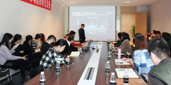 欧美日韩精品久久久:最新动态与市场趋势分析,探讨各国文化交流对时尚产业的影响与发展方向 欧美日韩精品久久久:最新动态与市场趋势分析,探讨各国文化交流对时尚产业的影响与发展方向