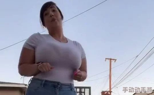 老太奶性BBWBBW免费看，超火热视频引发网友热议，精彩内容不容错过！