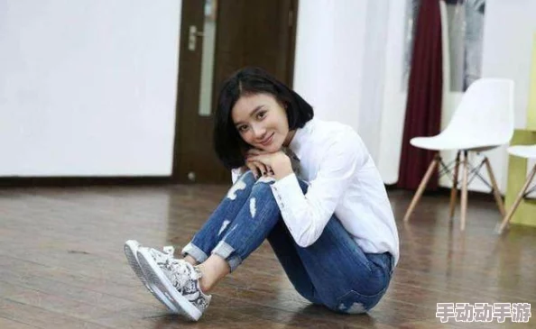 “白丝校花”引发的校园文化现象及其对青少年心理发展的影响研究：以某高校为例