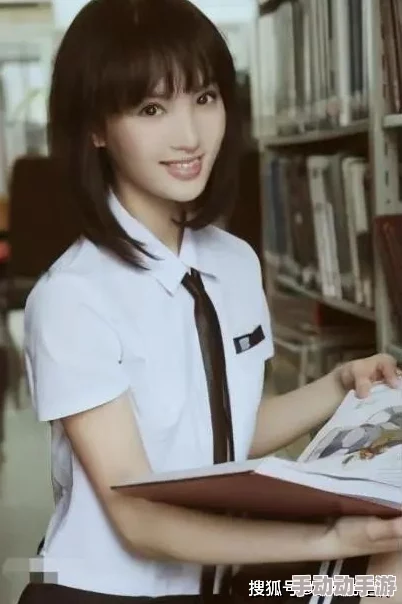 “白丝校花”引发的校园文化现象及其对青少年心理发展的影响研究：以某高校为例