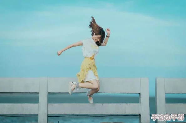 太大了好硬破了高h:近期相关作品引发热议,讨论其内容与表现手法的多样性和影响力逐渐升温 太大了好硬破了高h:近期相关作品引发热议,讨论其内容与表现手法的多样性和影响力逐渐升温