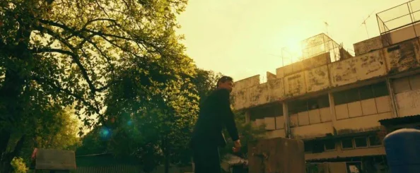 特一级黄色片：最新动态揭示行业发展趋势与观众需求变化，分析市场潜力与未来方向