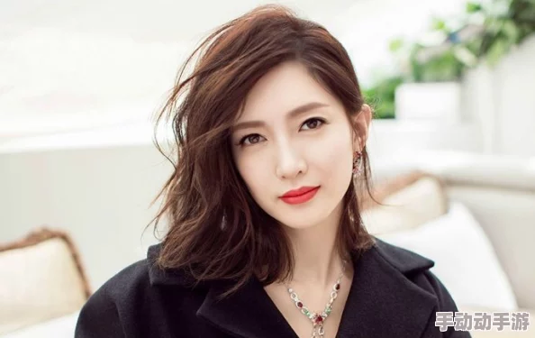 风间由美一区二区播放合集最新进展：全新作品上线，粉丝期待度持续攀升，精彩内容不断更新中