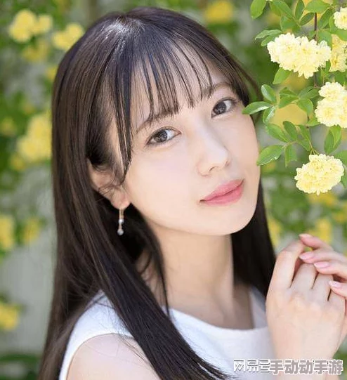 日本美女A级片市场持续火热,最新作品引发观众热议与讨论,行业动态不断更新 日本美女A级片市场持续火热,最新作品引发观众热议与讨论,行业动态不断更新