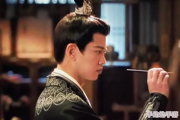 海角下载地址曝光！全网热议，千万用户争相体验新版本的惊喜与挑战！