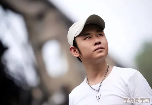 色污淫免费：最新进展揭示了相关法律法规的变化及其对社会风气的影响，值得关注与思考