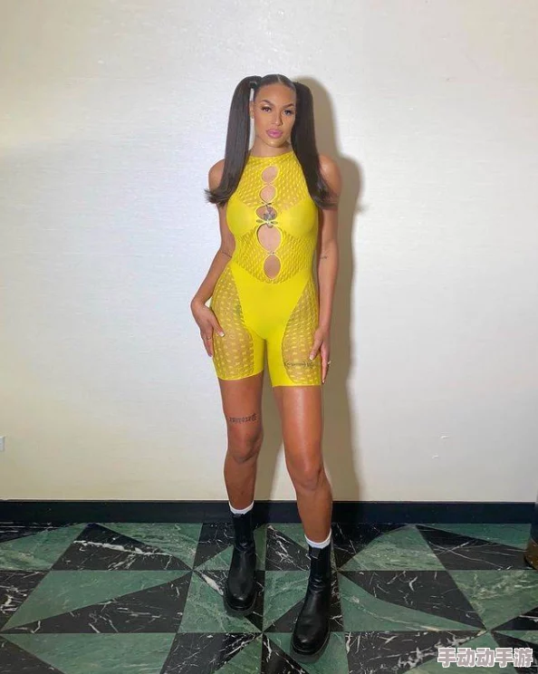 足交黄色网站:最新动态与用户反馈,探讨其在成人娱乐行业中的影响与发展趋势 足交黄色网站:最新动态与用户反馈,探讨其在成人娱乐行业中的影响与发展趋势