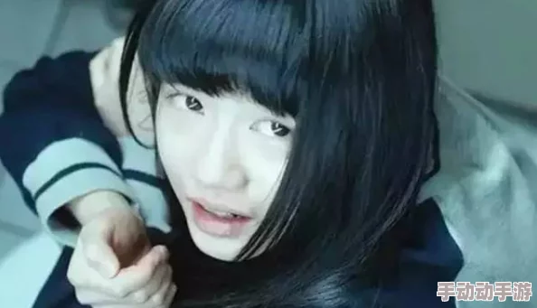 日本又黄又爽又色的视频免费引发网友热议，许多人表示内容丰富多样，但也有网友担心其对青少年的影响