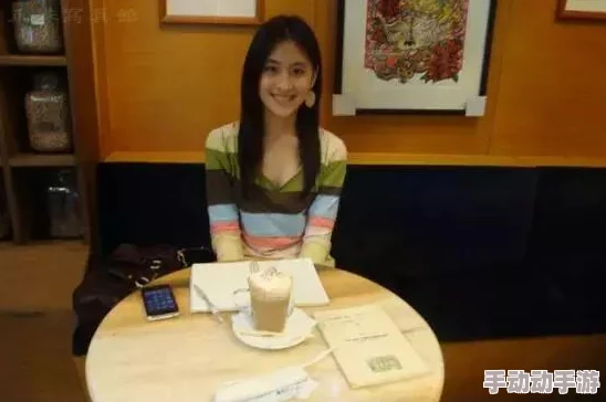 美女被奸网站最新进展：警方已展开调查，相关责任人被拘留，受害者权益得到进一步保护