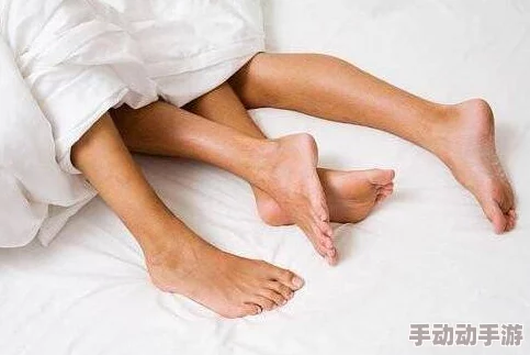 美女足交射精事件引发热议,网友热烈讨论背后的社会现象与文化影响! 美女足交射精事件引发热议,网友热烈讨论背后的社会现象与文化影响!