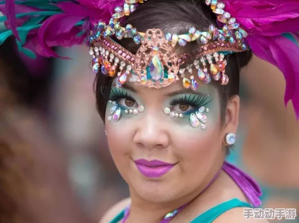 激情男女无遮无挡动态图：最新动态展示了热情四溢的瞬间，令人目不暇接，感受生活中的无限魅力与激情