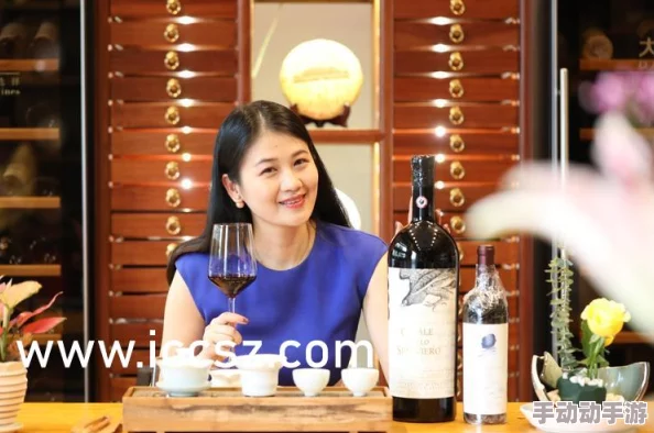 粉嫩粉嫩的极品美女asspie，网友们纷纷表示这位美女的颜值和身材都非常出众，令人惊艳不已
