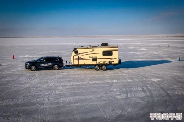 《巅峰极速》游戏中漂移与抓地过弯技巧：高效选择攻略与方法解析