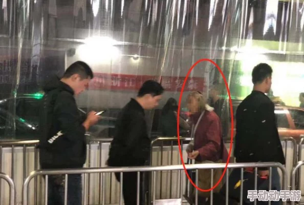 911今日吃瓜事件黑料不打烊：网友热议明星绯闻，背后真相引发广泛讨论与关注