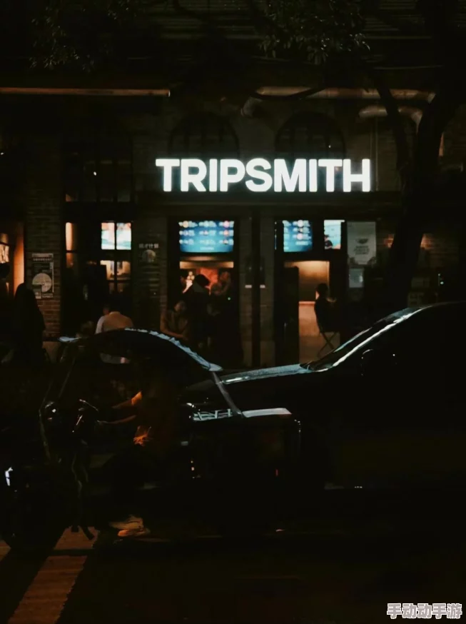 夜夜爽爽爽：最新动态揭示了这一现象背后的深层原因，引发了广泛的讨论与关注，许多人开始重新审视生活方式