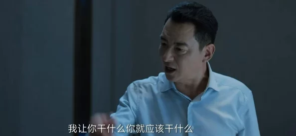 美女脱一干二净:社交媒体热议,网友纷纷讨论其背后的文化现象与社会影响,引发广泛关注与思考 美女脱一干二净:社交媒体热议,网友纷纷讨论其背后的文化现象与社会影响,引发广泛关注与思考