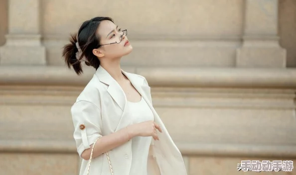 男人与女人：最新动态揭示两性关系中的变化与挑战，探讨现代社会对男女角色的影响及其未来发展方向