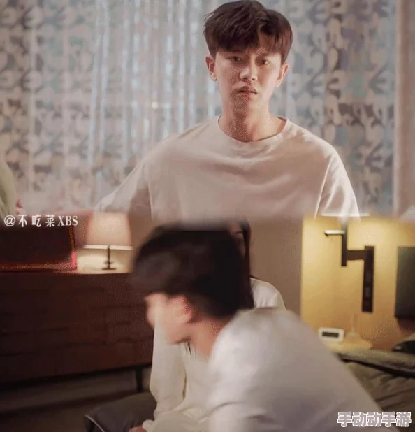 时宜不慎触碰周生辰的伤口