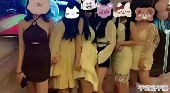 男人揉美女胸脱她内裤亲吻事件最新进展：警方已介入调查，涉事人员被拘留，案件引发社会广泛关注与讨论