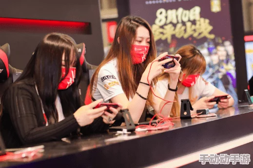 挺进她的花苞 啊太深电车：一场激情四溢的冒险，挑战极限与欲望的边界！