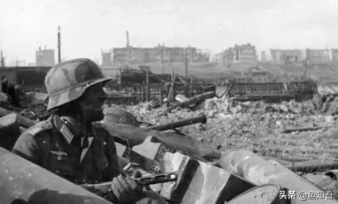 TG女装自绑后却发现解不开了，如鱼得水束手无策，困兽犹斗难脱身