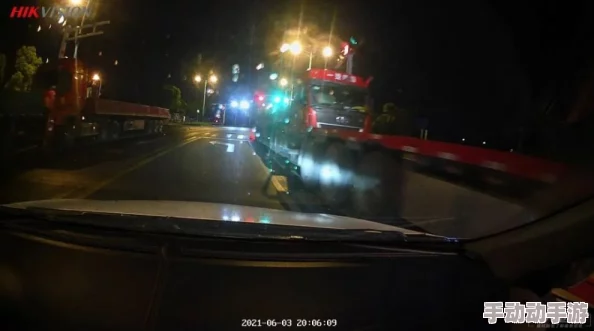 51爆料网每日爆料黑料：最新曝光事件引发热议，网友纷纷评论背后真相与影响分析